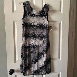 Women’s dress with tags